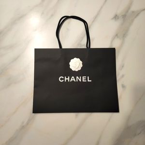Chanel paper bag